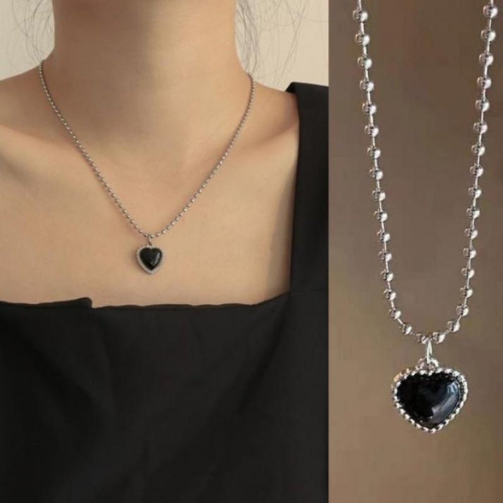 💎 NEW ❤️ Retro Necklace Woman Geometric Drop Heart Jewelry Trendy - Picture 2 of 5
